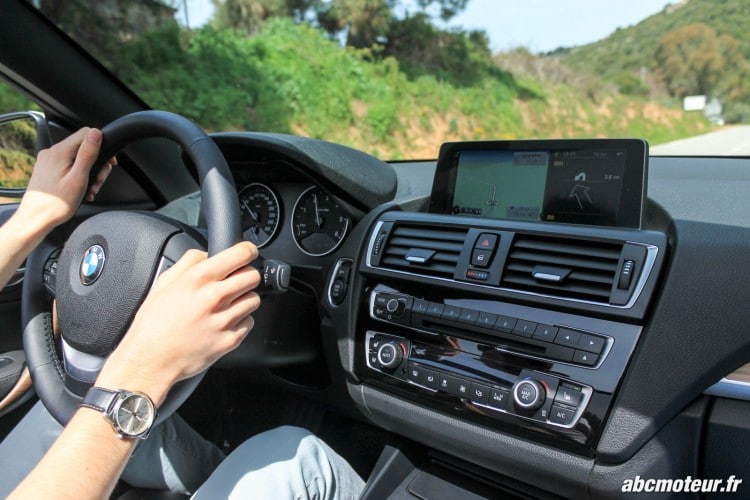 conduite BMW Serie 2 Cabriolet 220d