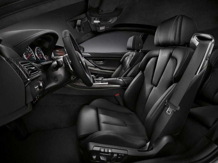 habitacle BMW-M6-Coupe Pack Competition