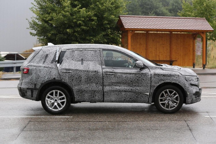 Pas de doute, nous avons bien affaire à un modèle pouvant apparaître comme un Kadjar rallongé