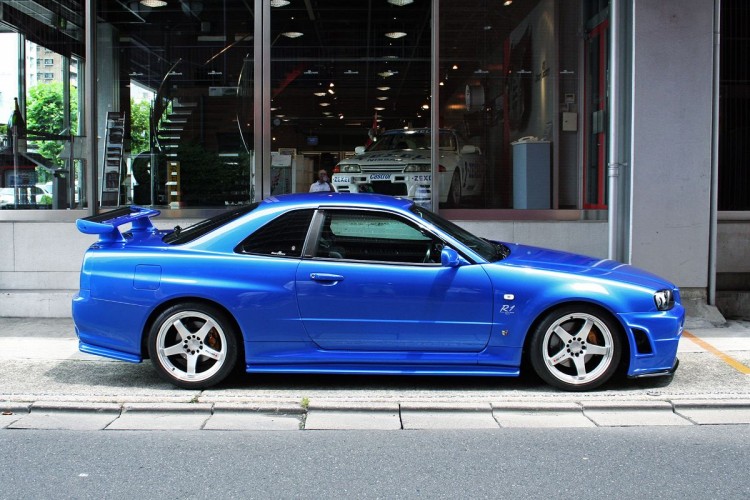 Nissan Skyline GT-R R34 R-Tune (crédit : aclasschris)