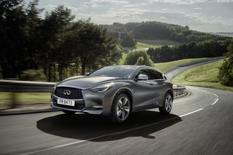 Infiniti Q30 Sport