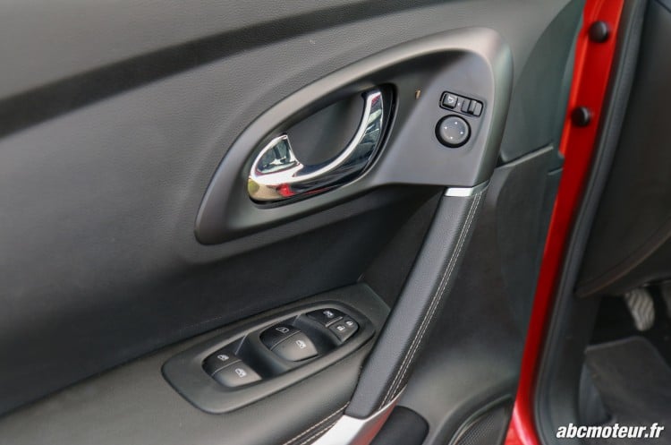 Renault Kadjar commandes vitres