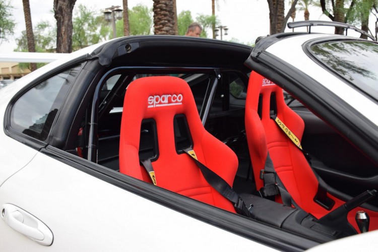 La Toyota Supra Mark IV avec son toit retiré (crédit : Alexander Nie)