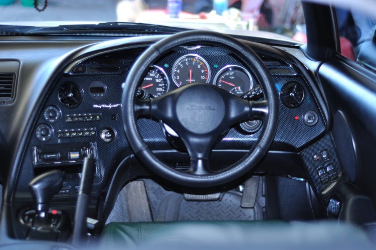 L'intérieur de la Toyota Supra Mark IV (crédit : Jak sie masz)