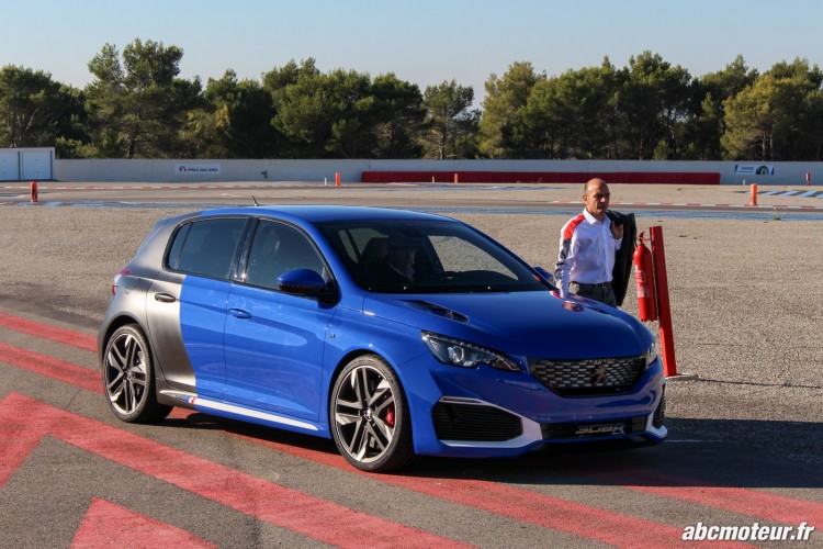 Peugeot 308 R HYbrid concept-9
