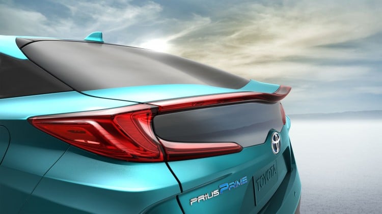 Toyota Prius Rechargeable - 1