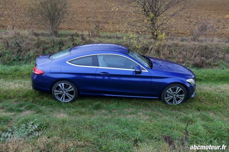 Mercedes Classe C Coupe 220 d Executive profil
