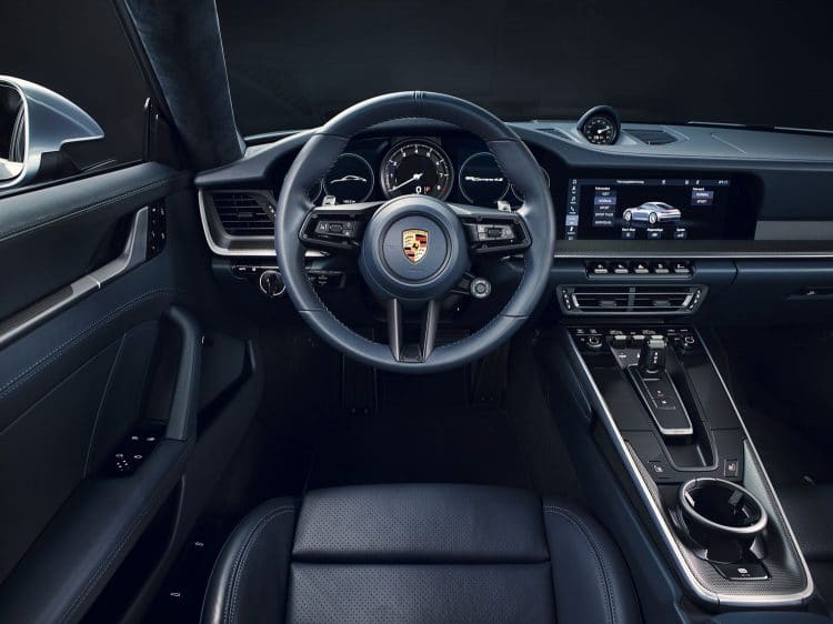 Porsche 911 type 992 - Planche de bord