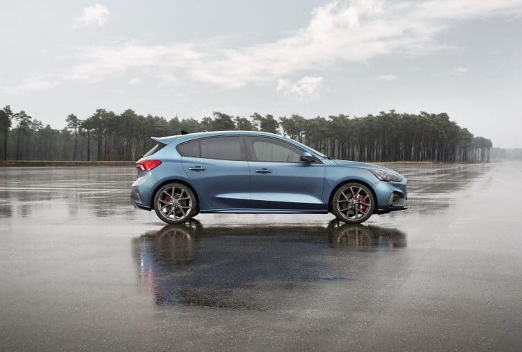 Ford Focus ST 2019 - Vue de profil