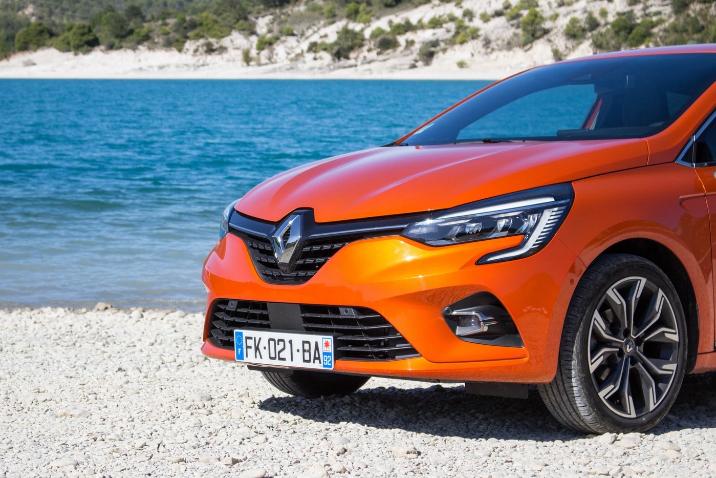 Phare de la Renault Clio V 