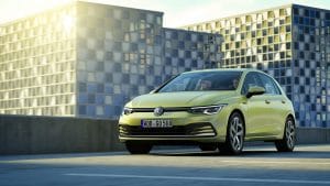 Volkswagen Golf 8 - Sur la route