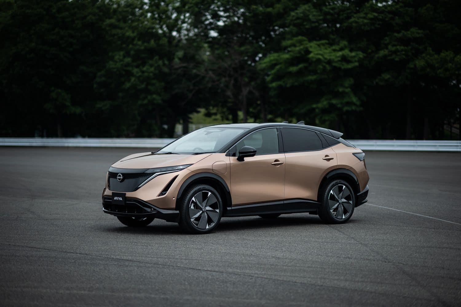 Nissan Ariya - Avant