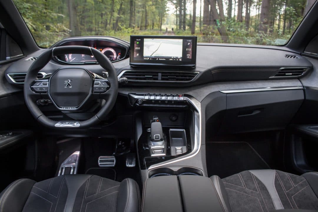Peugeot 3008 restylé planche de bord