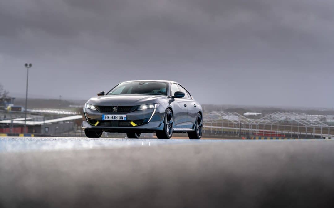 Premier essai Peugeot 508 PSE : vivre avec son temps