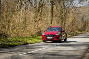 Essai Ford Kuga FHEV ST-Line 2021