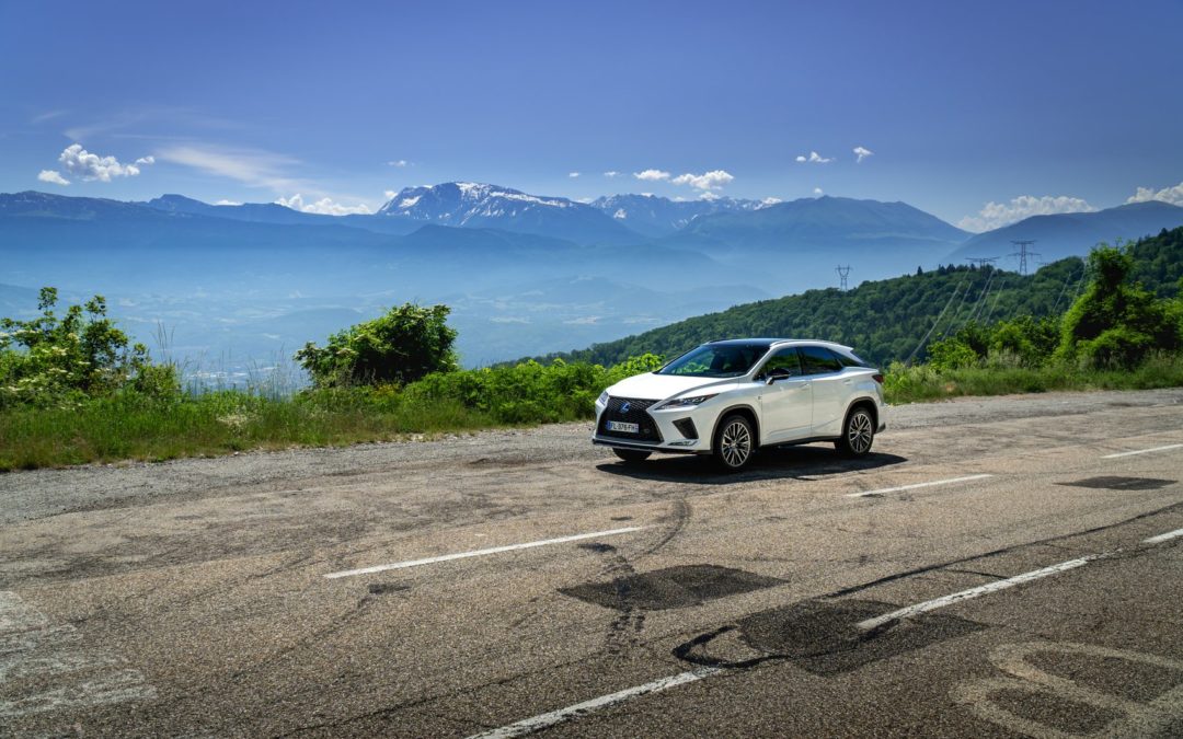 1 500 km en Lexus RX 450h : que vaut le pionnier des SUV hybride en 2021 ?