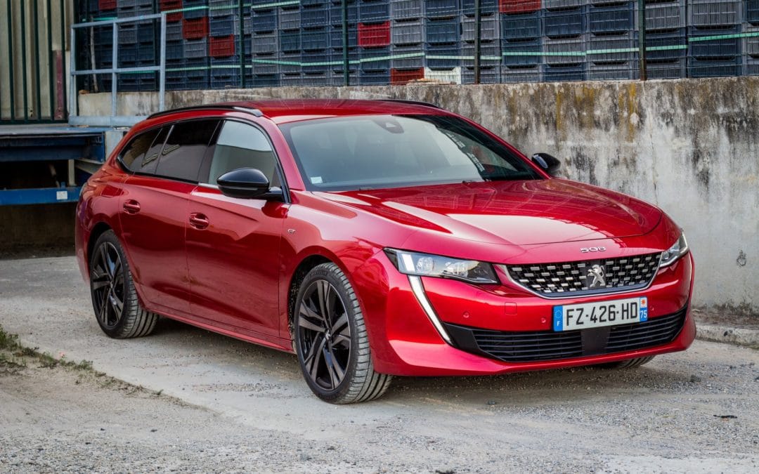 Essai 1 400 km en Peugeot 508 SW BlueHDI 130 EAT8 : sobre et exubérante à la fois 