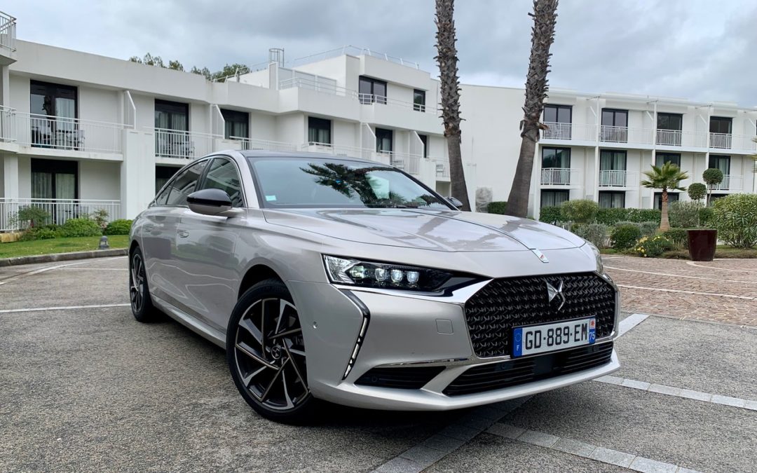 Essai DS 9 E-TENSE 250 Rivoli : Salon Français