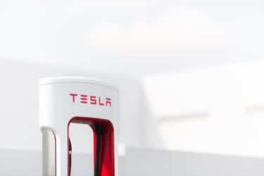 superchargeur tesla avignon