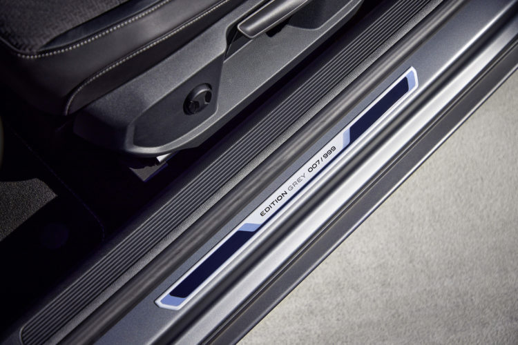 Volkswagen T-Roc Cabriolet Grey Edition