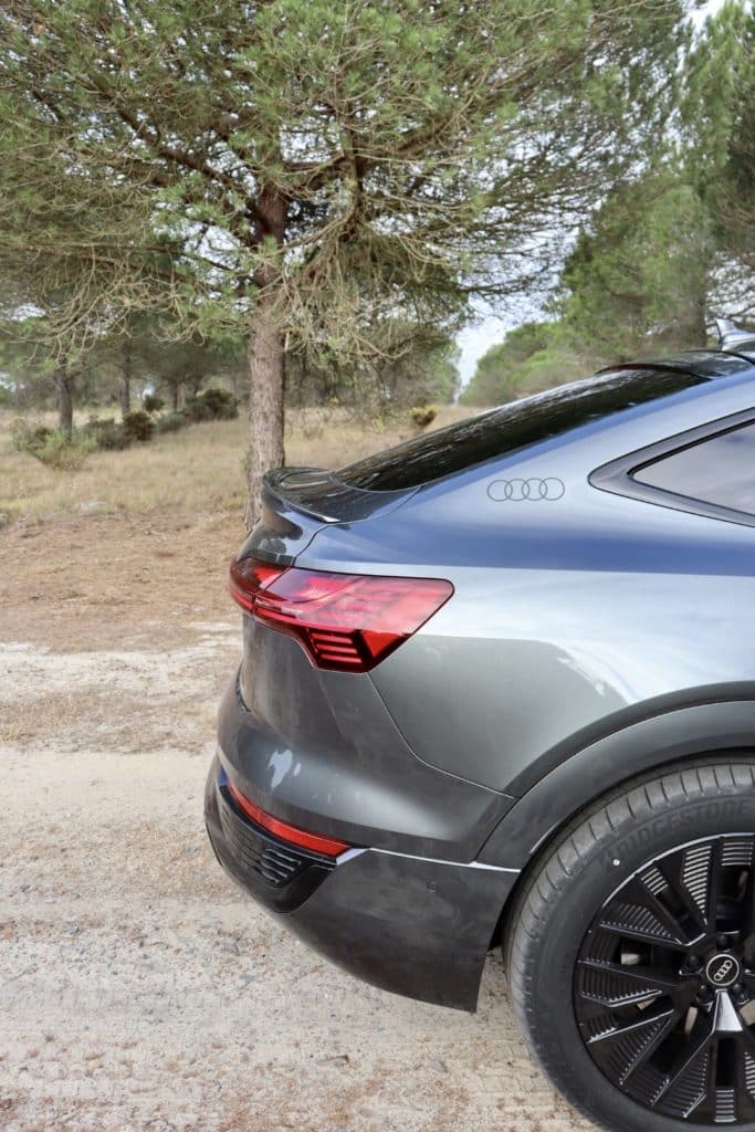 audi q8 sportback 55 e tron 1041