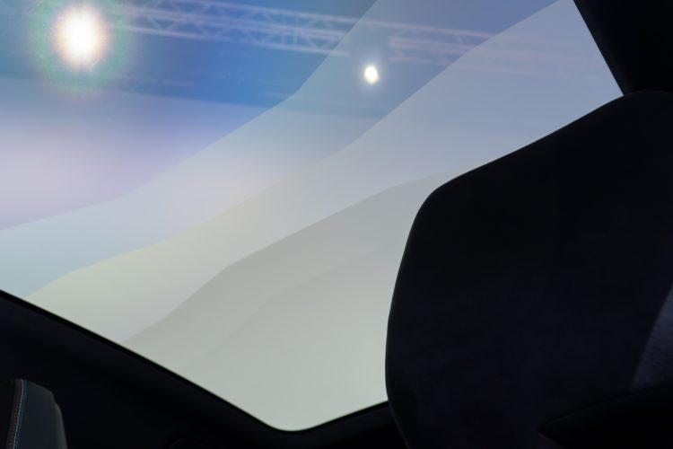Le toit ouvrant panoramique du Renault Rafale