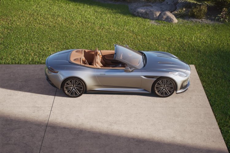 aston martin db12 volante 7