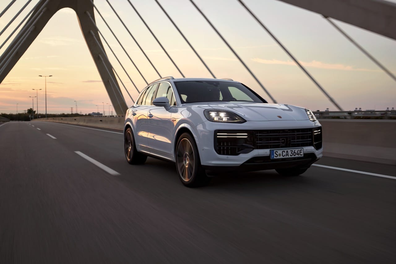 porsche cayenne turbo e hybrid