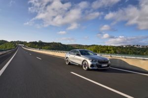 bmw i5