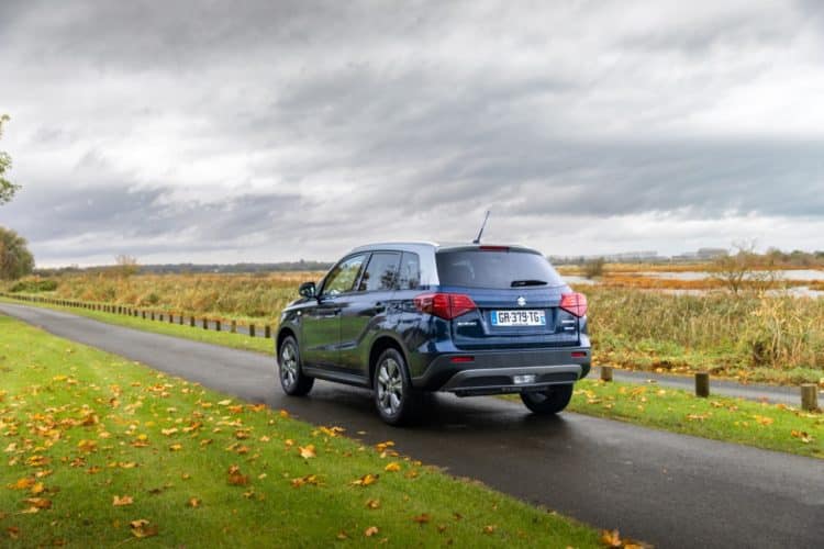 suzuki vitara hybrid grand large cover
