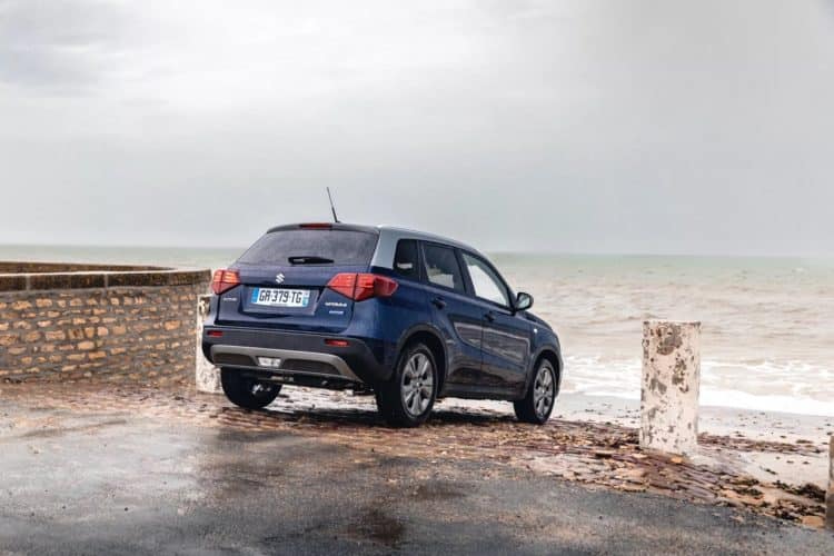suzuki vitara hybrid grand large cover
