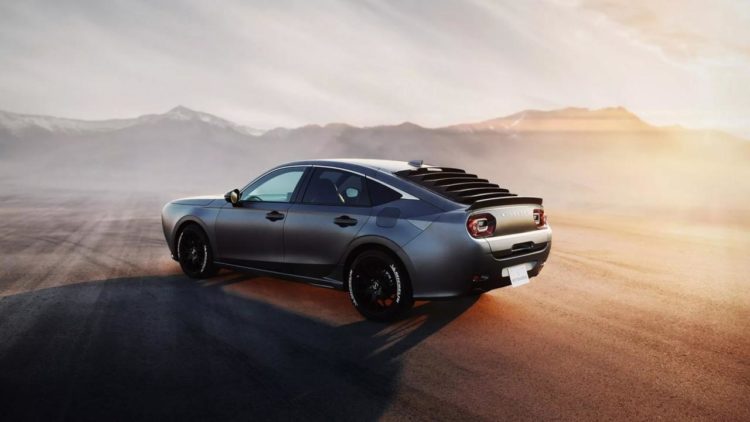 Le concept car Mitsuoka M55 ressemble à une Dodge Challenger