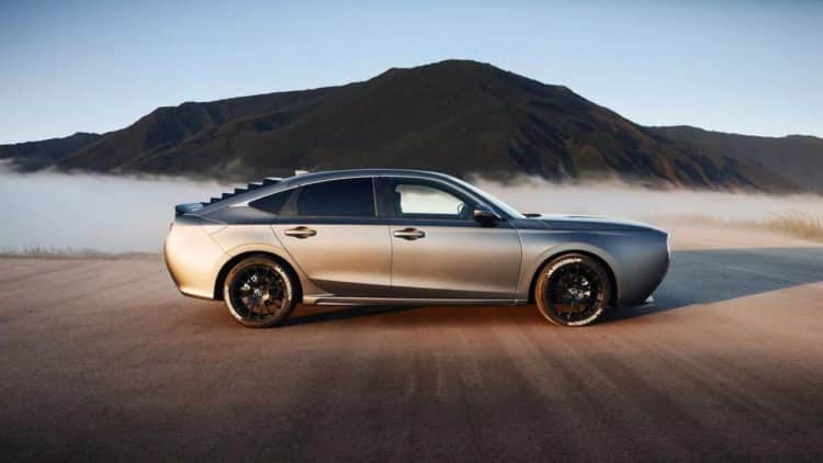 Le concept car Mitsuoka M55 ressemble à une Dodge Challenger