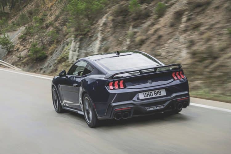 2024 ford mustang dark horse 08