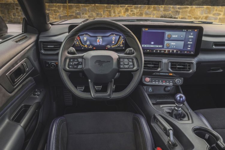 2024 ford mustang dark horse 16