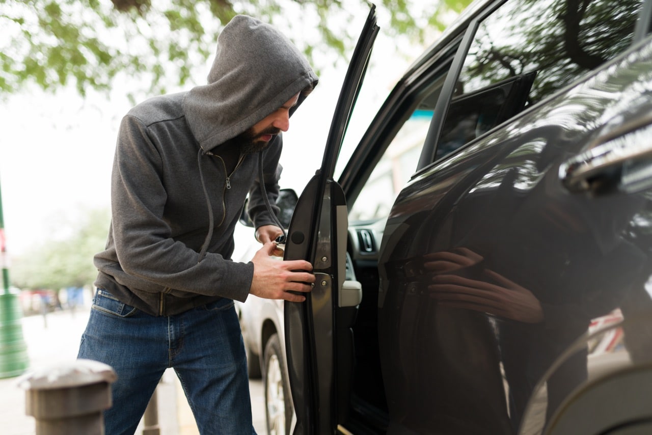 Voici nos conseils pour se protéger du vol de sa voiture.