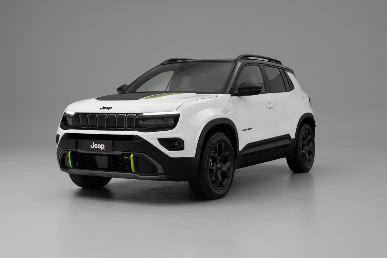 jeep avenger 4xe cover