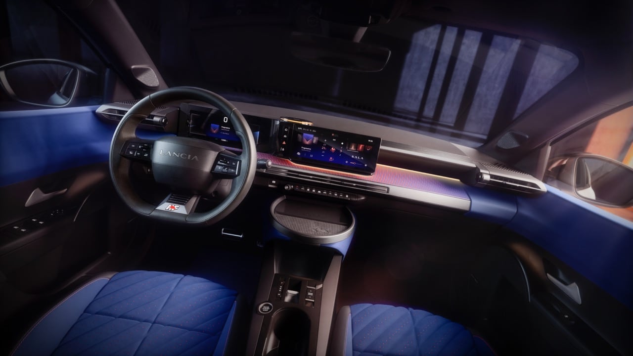 lancia ypsilon hf 2024 habitacle