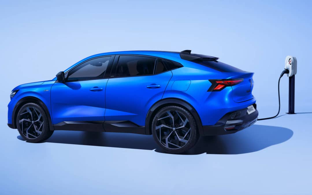 Renault Rafale E-Tech 4×4 300 : peut-il remplacer la Mégane RS ?