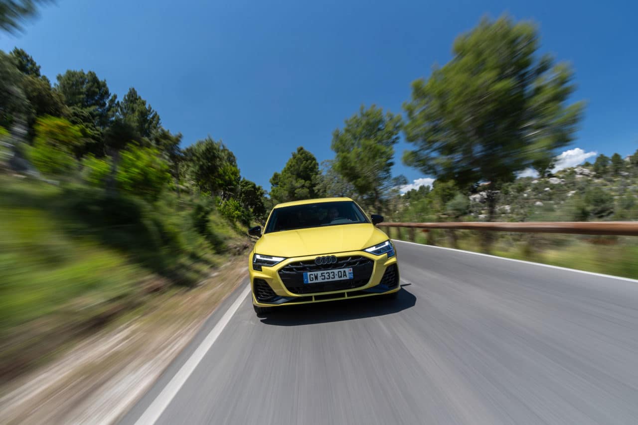 Audi s3 2024 dynamique avant