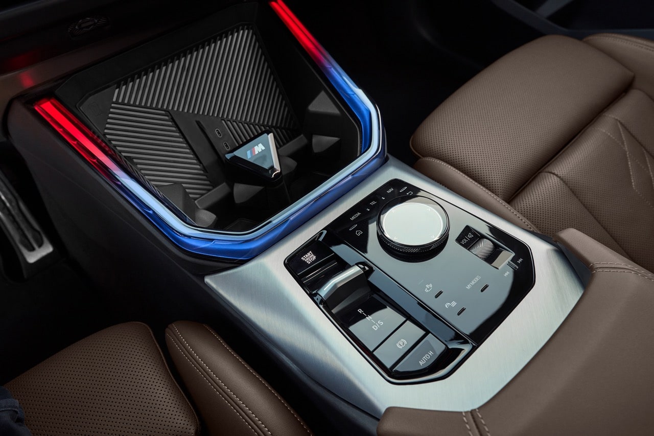 bmw x3 m50 2024 console centrale