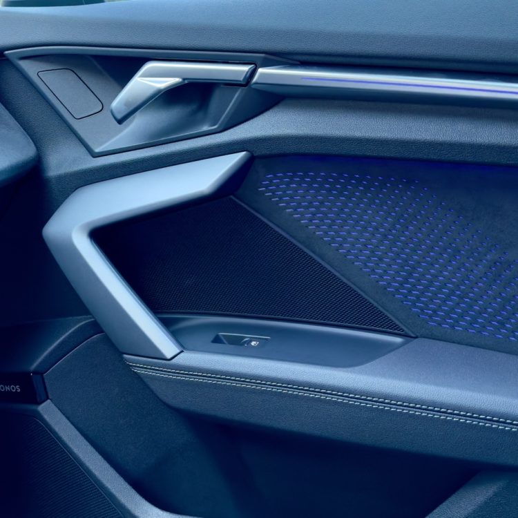 détail intérieur audi a3 allstreet 2024