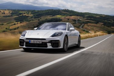 porsche panamera turbo s e hybrid avant