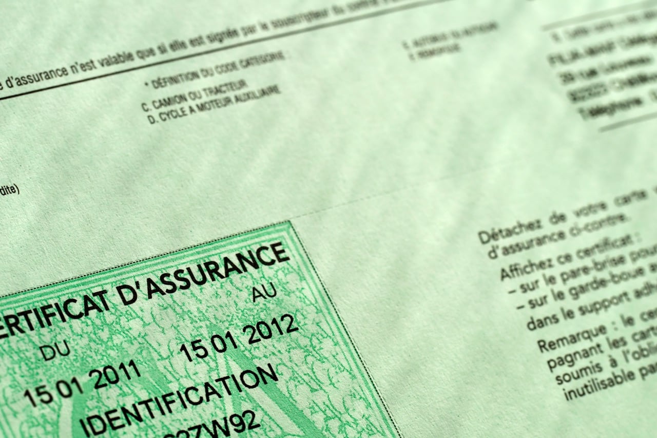 Une attestation d'assurance pour une voiture