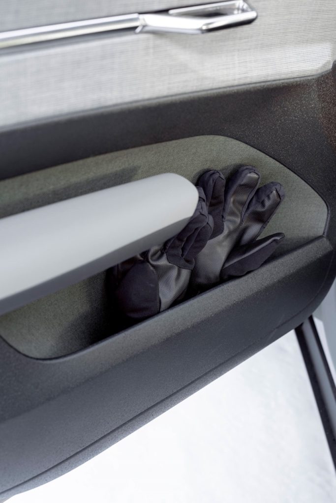 339604 volvo ex30 cross country interior grande