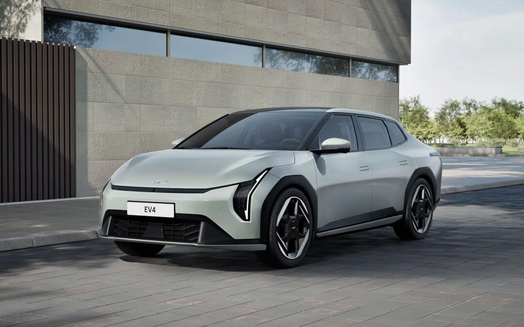 Kia EV4 : voici les premières images de l’ambitieuse berline électrique