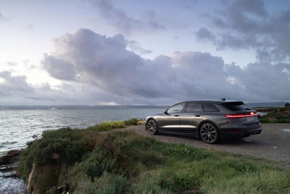 audi s6 e tron statique arrière