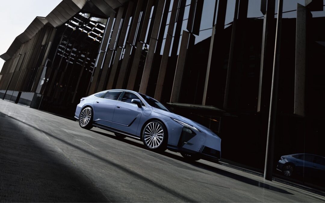 Lexus ES (2026) : la berline premium passe à l’électrique