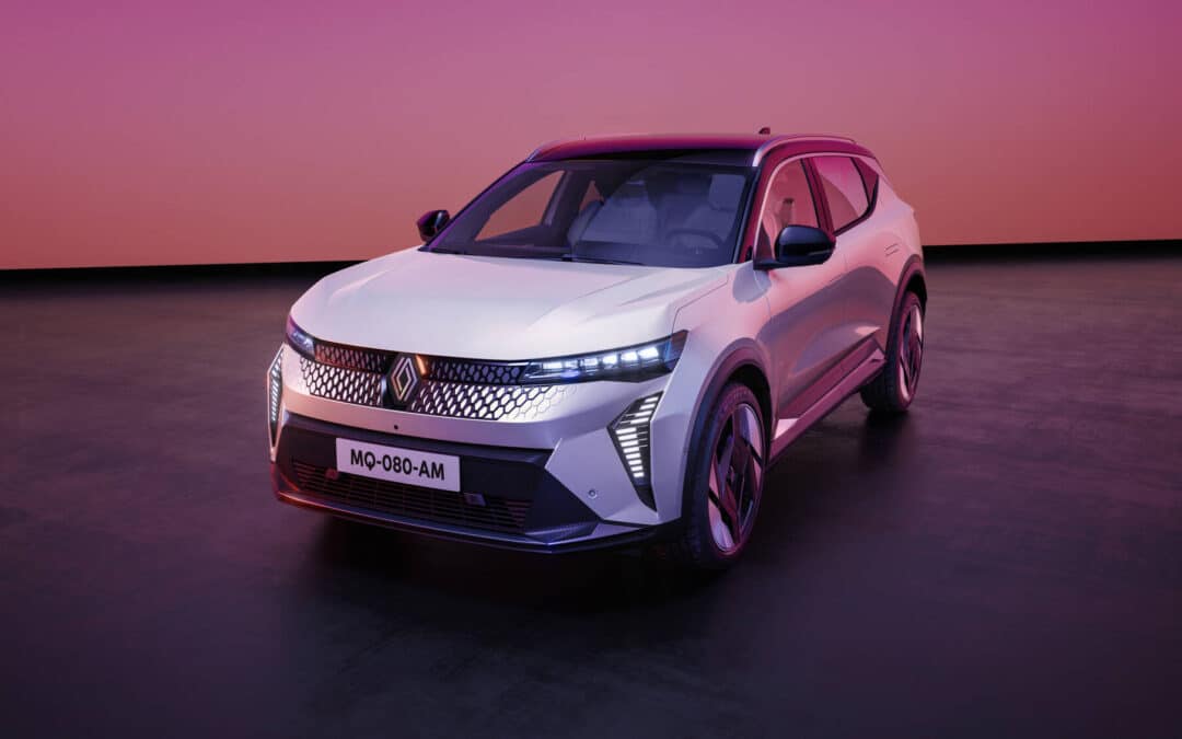 Renault fait évoluer le Scénic E-Tech avec tout ce qui lui manquait pour être parfait