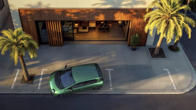 renault twingo e tech electric vert absolu (13)